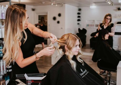 What to Expect During Your First Visit to a Hair Salon in Tweed Heads or Coolangatta